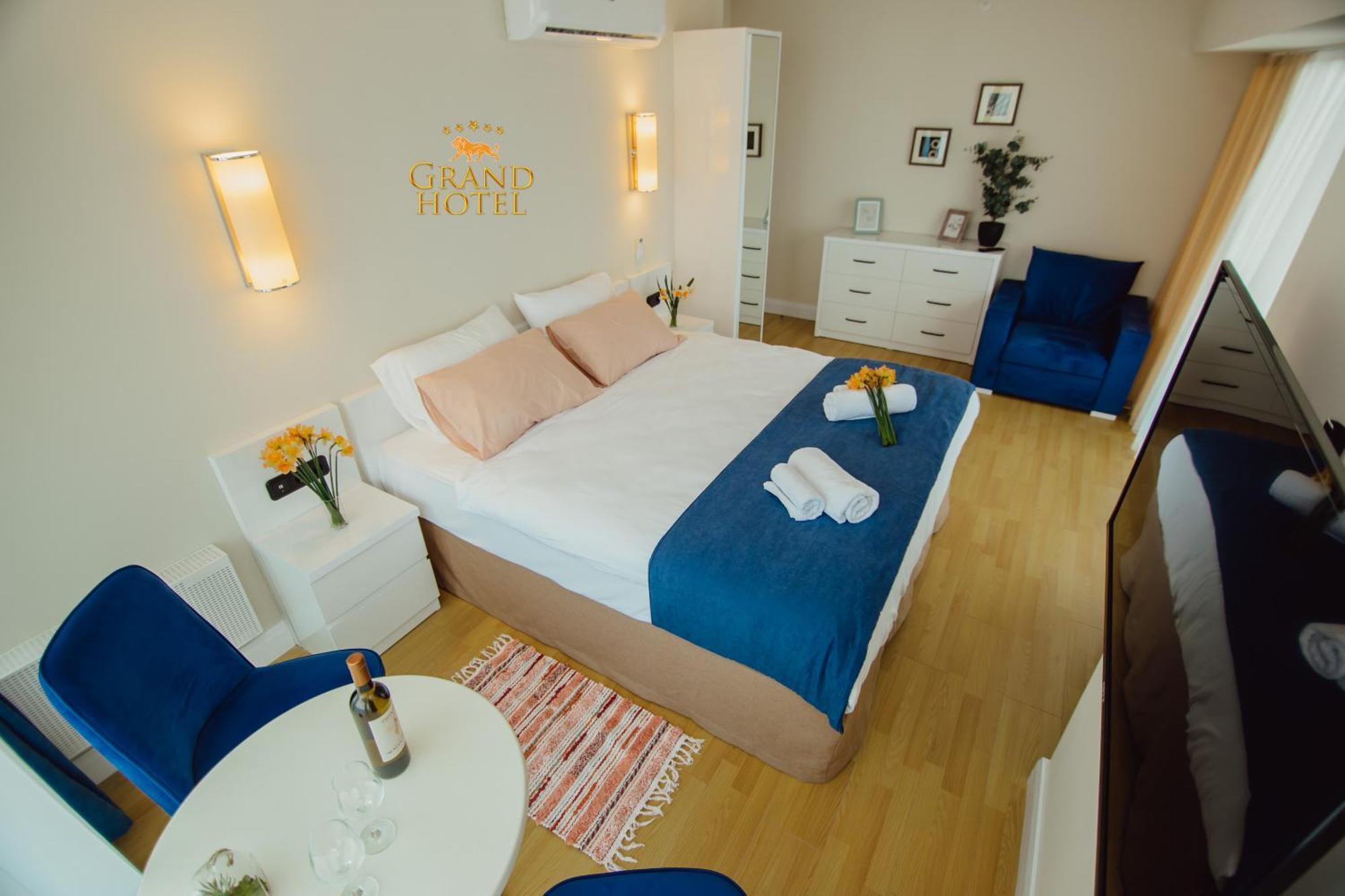 Grand Hotel ☆ Orbi City 巴统 外观 照片